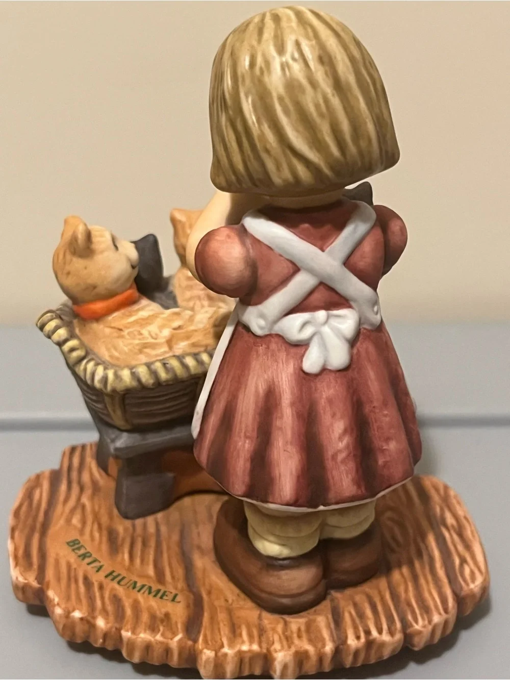 Goebel Porcelain Figurine Base Marked 'New Arrivals' – Cream and Brown
